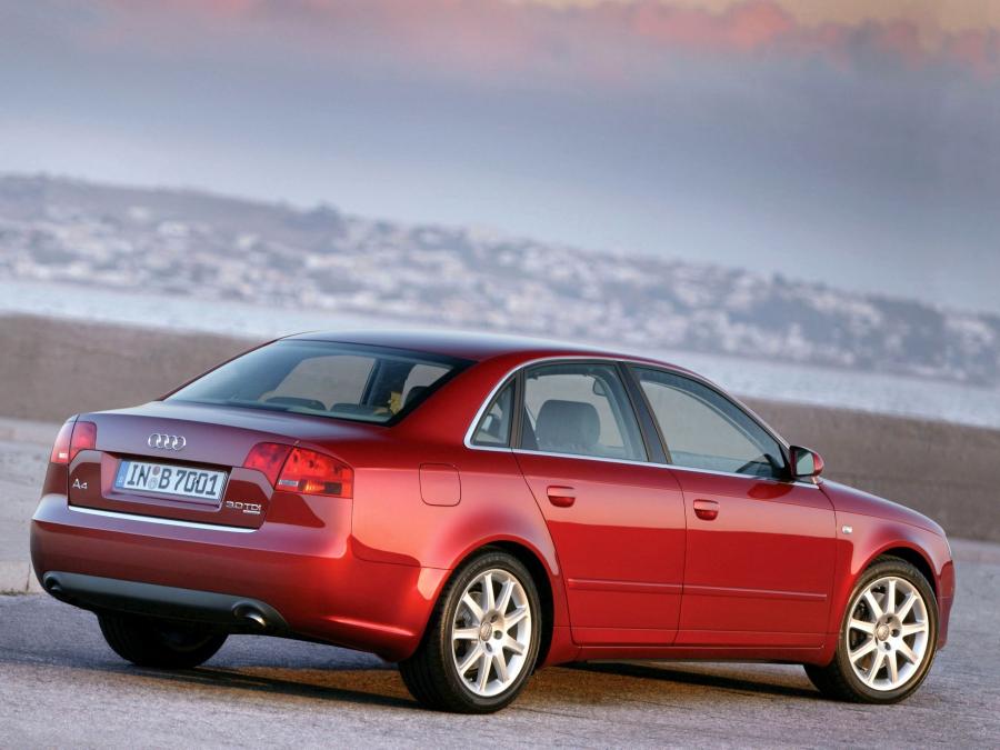  Audi A4 3.0 TDI Quattro Sedan (B7, 8E) 2004 года  (фото 8 из 9)